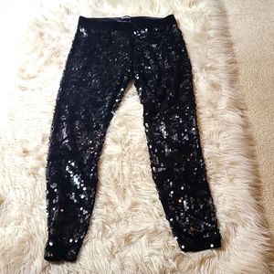 Sequenced leggings